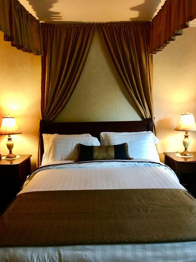 Auberge Du Manoir Dauth Sainte-Anne-de-la-Pérade Esterno foto